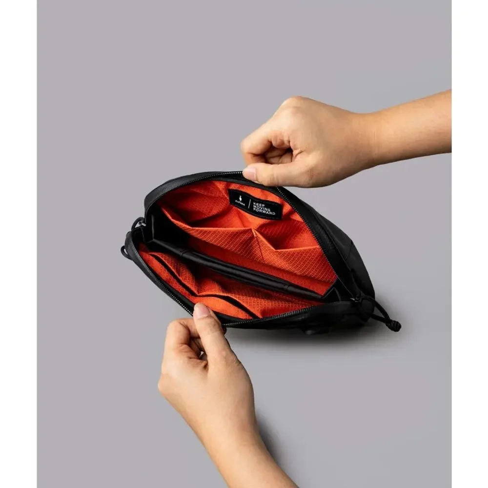 NWT Alpaka Flight Travel Pouch Pro Black | X-Pac X42